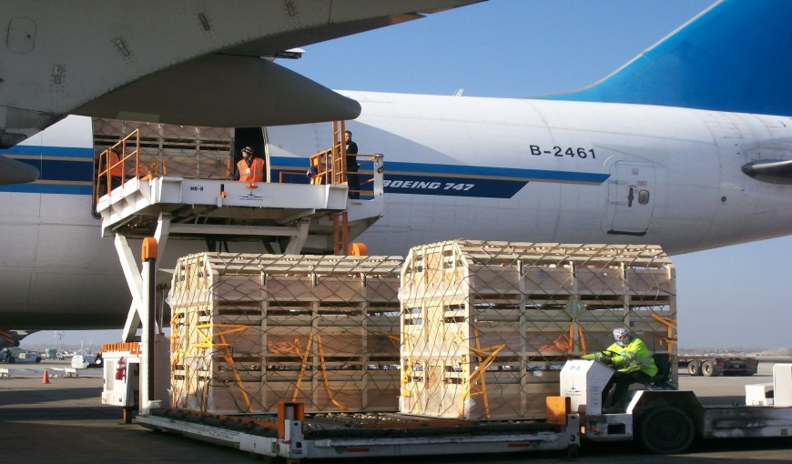 靖宇到日本空运公司